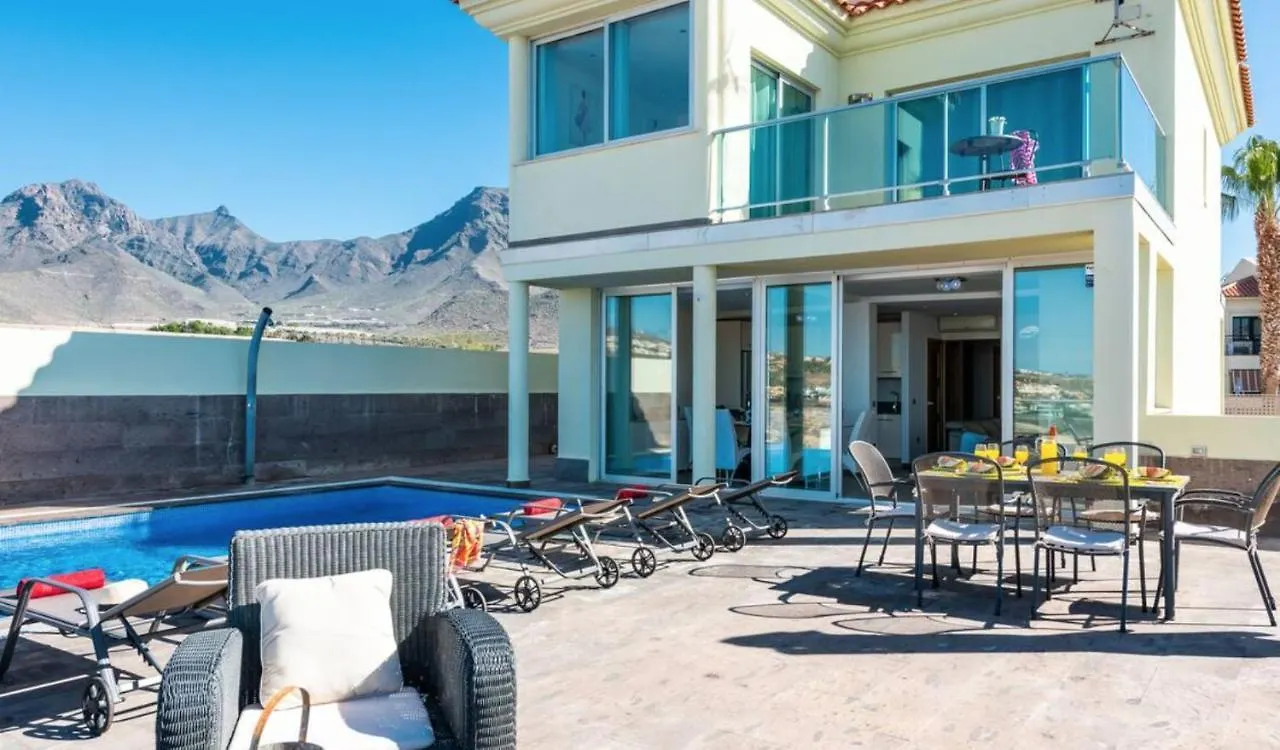 Villa Infinity En Costa Adeje 0*, アデヘ