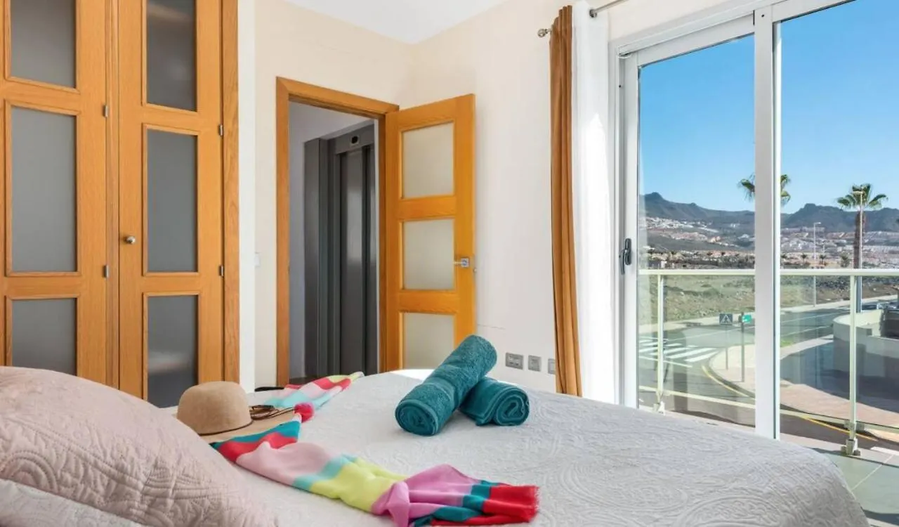 Villa Infinity En Costa Adeje 0*, アデヘ
